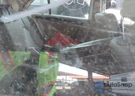 2003 Mercedes-Benz C 320 Sport z USA, uszkodzony, nr VIN WDBRF64J73F362306